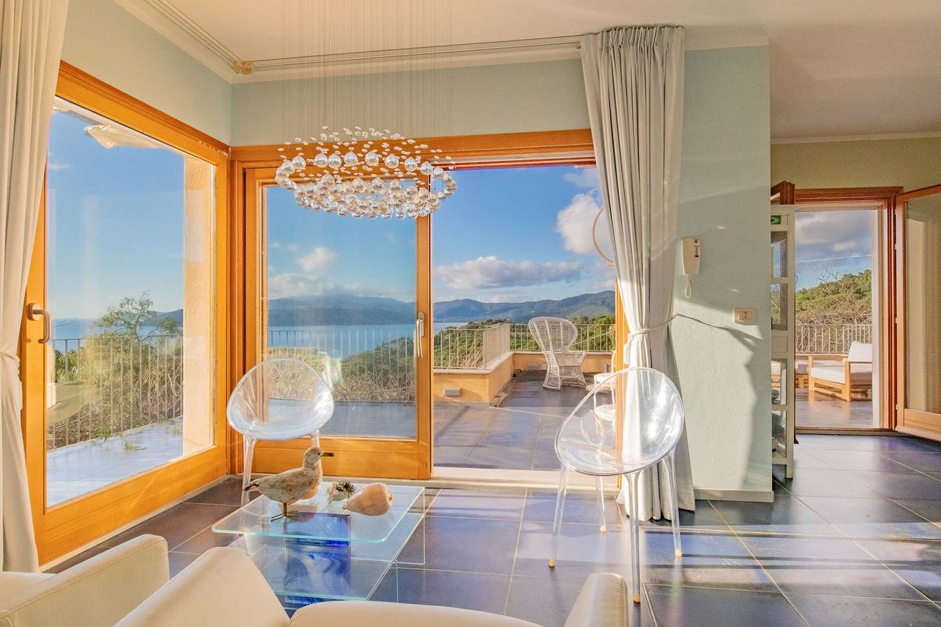 Villa für 11 Personen mit Garten in Madonna delle Grazie, Capoliveri