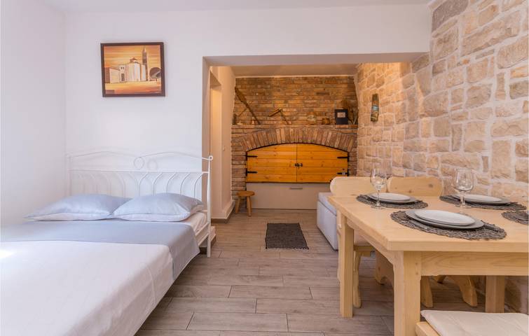 Ferienhaus für 4 Personen, mit Terrasse in Bibinje - 3