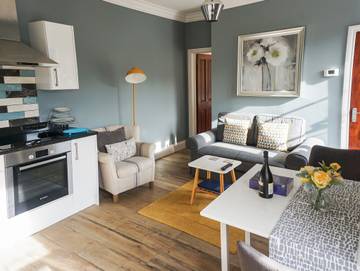 Log Cabin for 2 People in Bakewell, Peak District, Photo 1