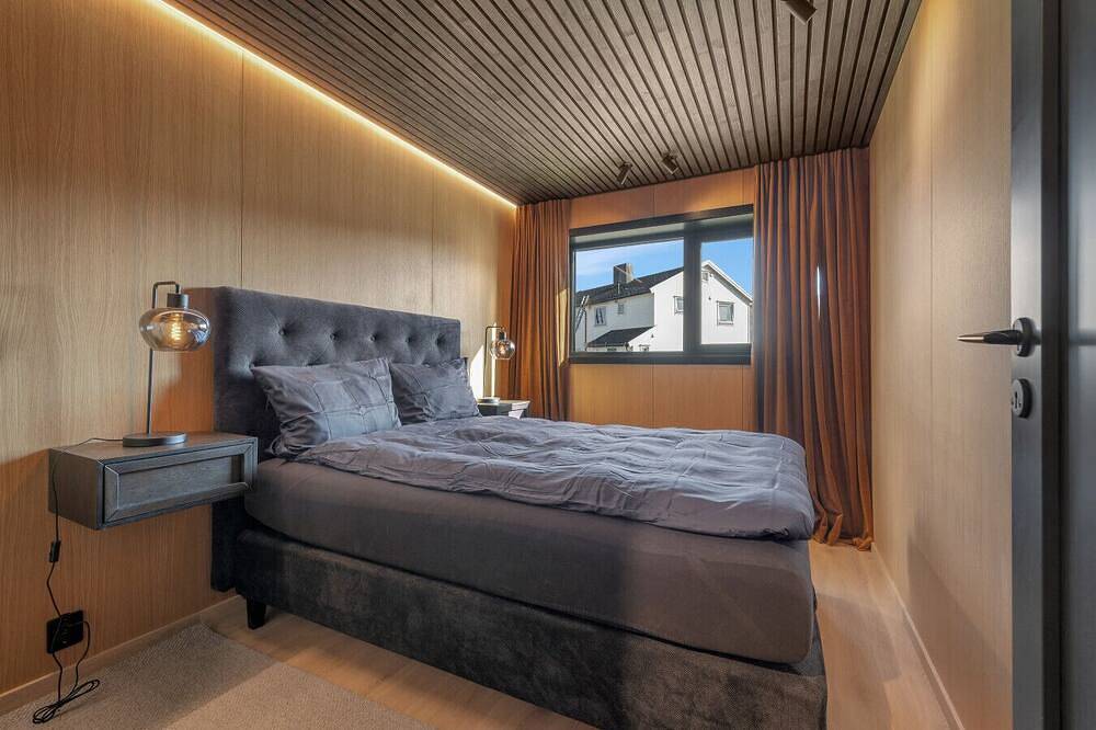 Villa Panorama by Arctic Seasons|Luxury Home| View in Tromsø