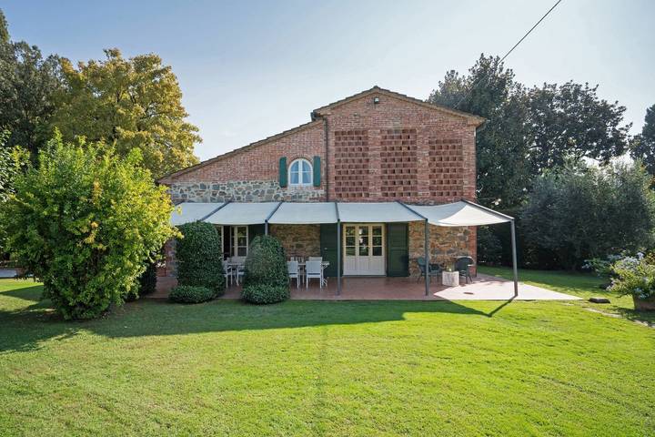 Villa für 12 Personen mit Pool in Castelfranco di Sotto, Pisa Provinz