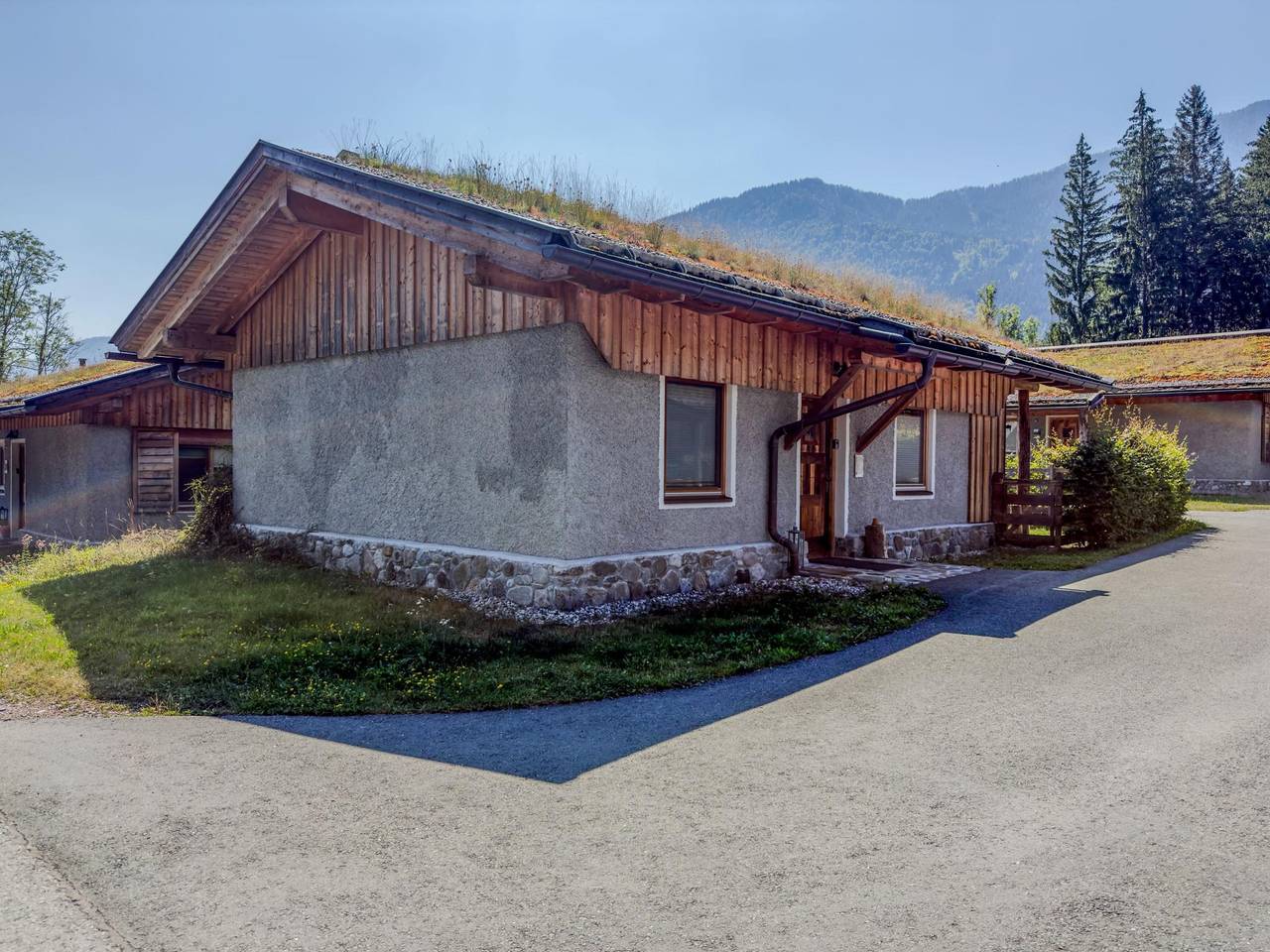 Chalet mit Infrarotsauna für bewussten Urlaub in Hermagor, Hermagor-Pressegger See
