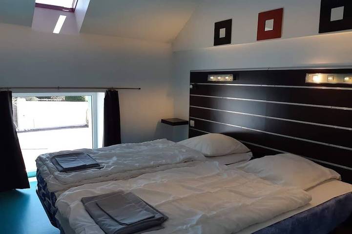 Location de vacances pour 6 personnes, avec terrasse ainsi que piscine et jardin à Sallertaine - 2