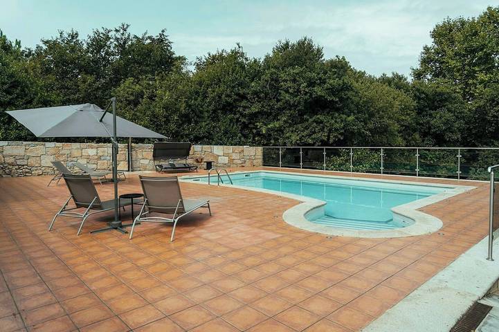 Ferienhaus für 7 Personen, mit Pool und Garten, mit Haustier - 1