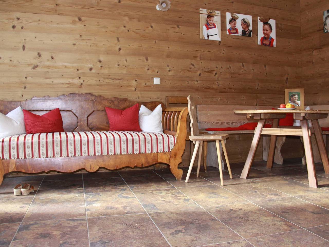 Ganze Ferienwohnung, Appartements Christine - Einzel- oder kleines Doppelzimmer in Bezau, Bregenzerwald