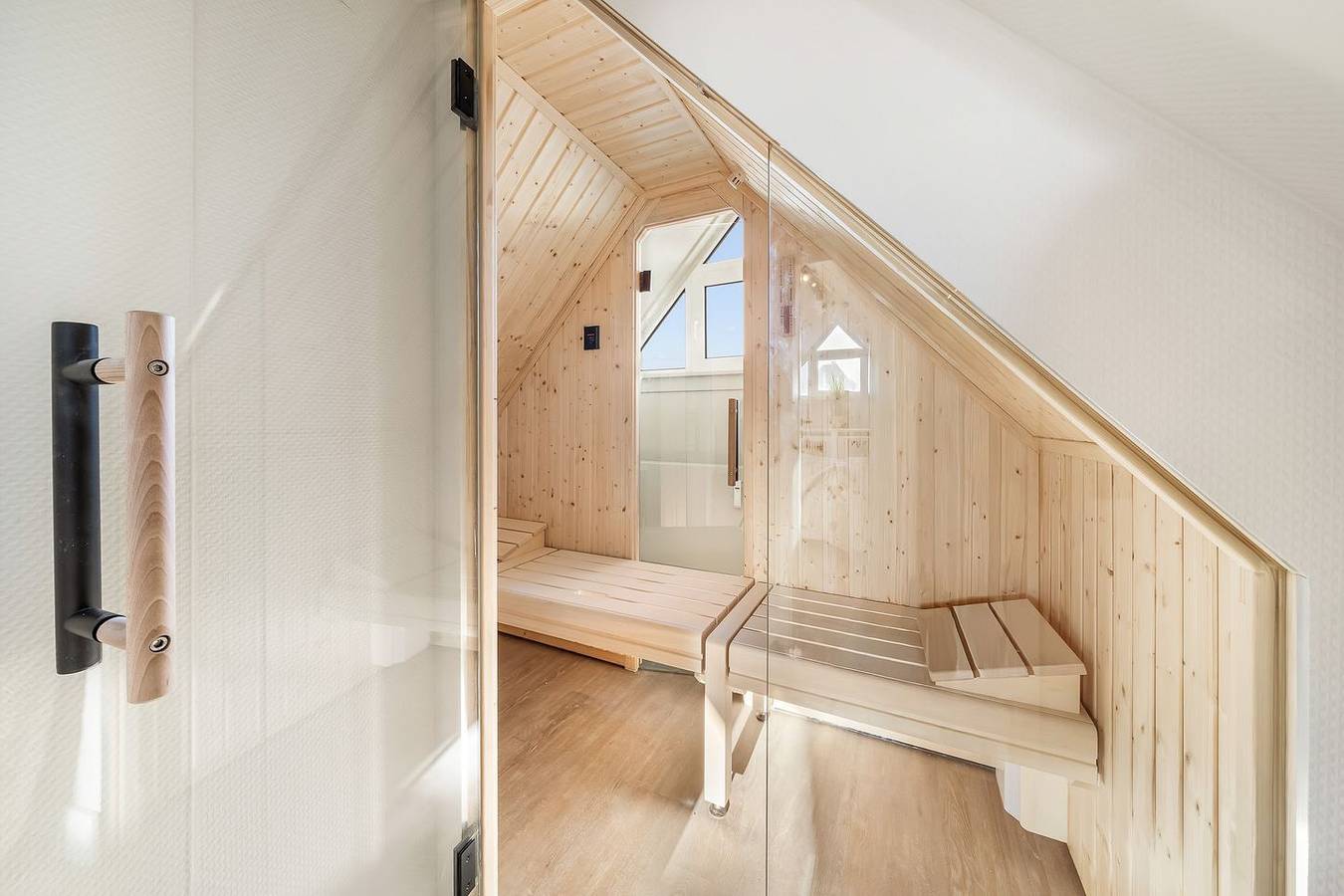 Ganze Wohnung, Hochwertige 3-Zimmer-Ferienwohnung in Hörnum mit Balkon, Sauna & Strandnähe in Hörnum, Sylt