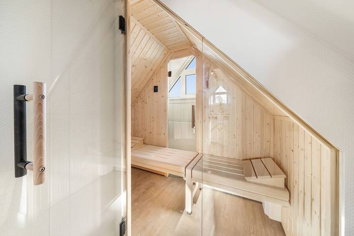 Ganze Wohnung, Hochwertige 3-Zimmer-Ferienwohnung in Hörnum mit Balkon, Sauna & Strandnähe in Strand Hörnum, Hörnum