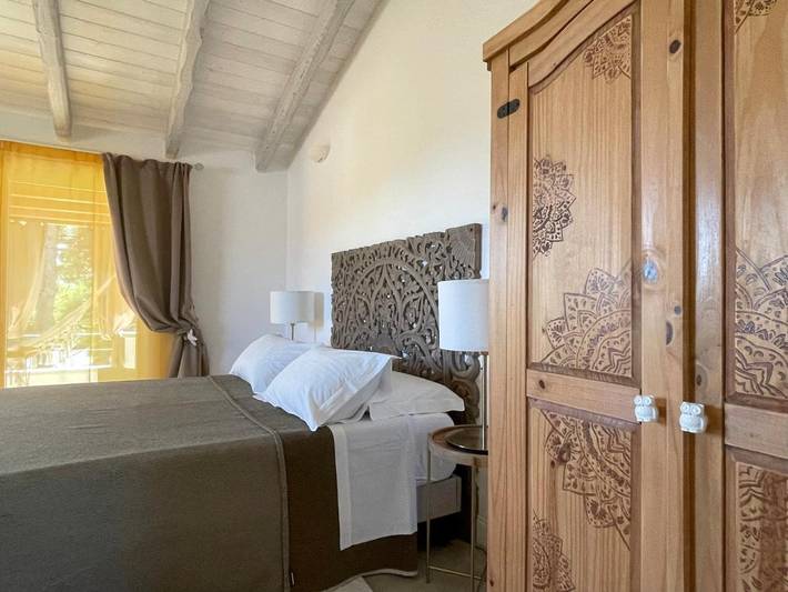 Maison d’hôte pour 2 personnes, avec Terrasse ainsi que Jardin et Vue dans Olbia - 4