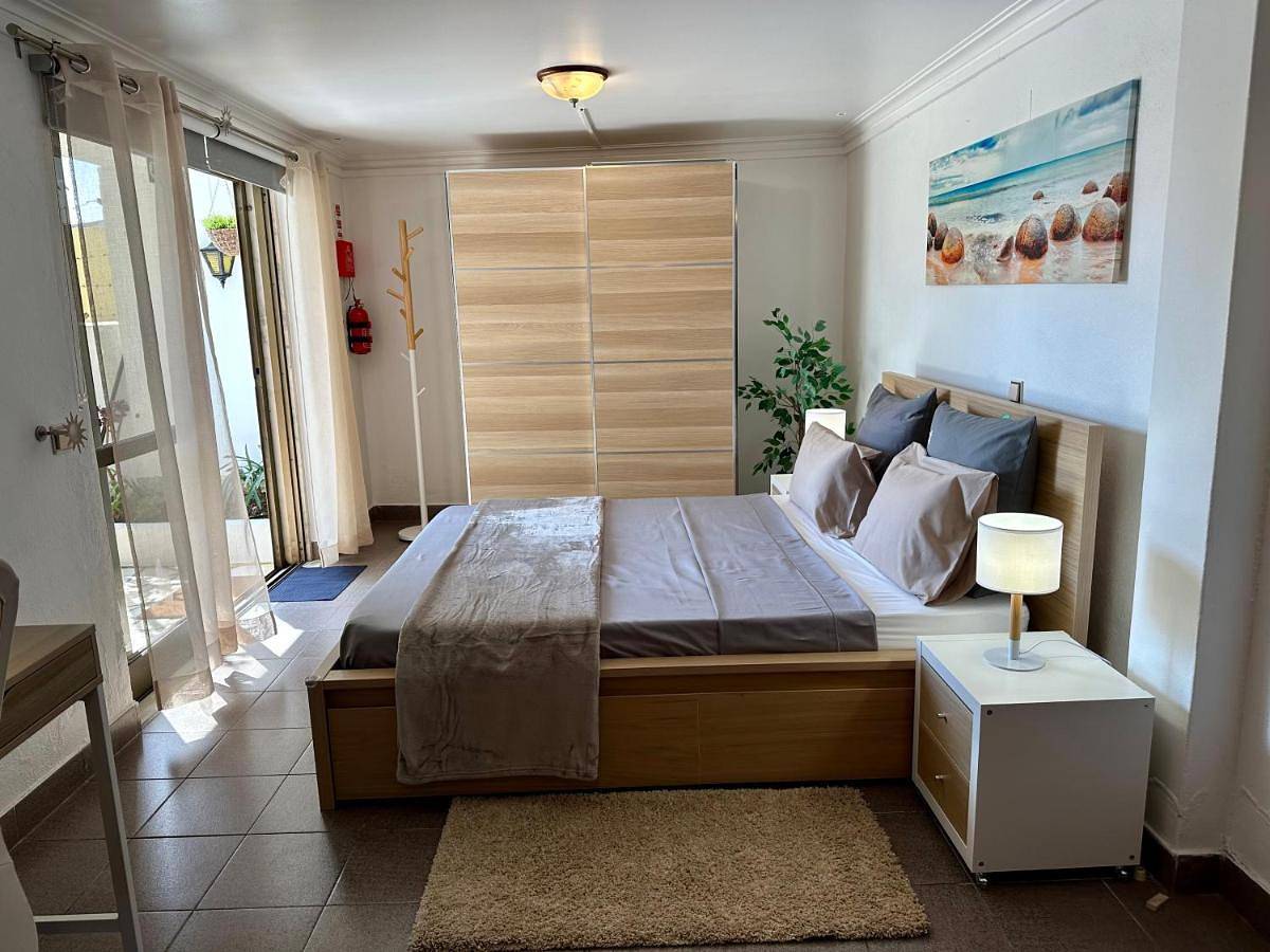 Apartamento inteiro, Cascais Quaint Cottage in Alcabideche, Costa de Lisboa