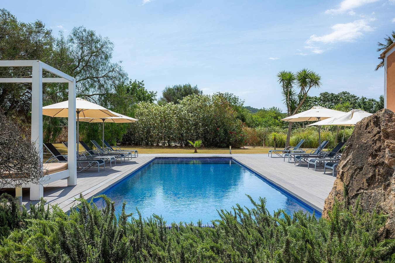 Country House 'Conies Romaní' with Private Pool, Wi-Fi and Air Conditioning in Manacor, East Majorca