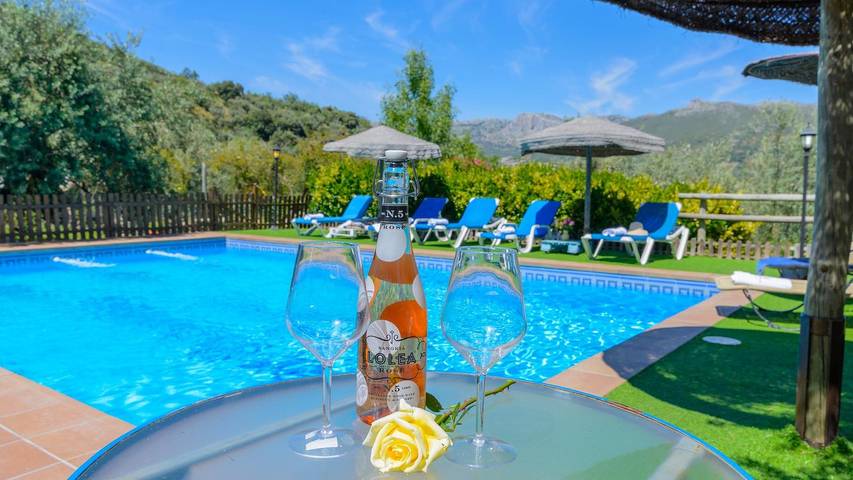 Chalet para 11 personas en Parque Natural Sierras Subbéticas - 2