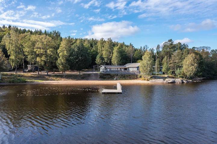 Ferienhaus für 52 Personen, mit Sauna und Whirlpool sowie Garten und Balkon - 1
