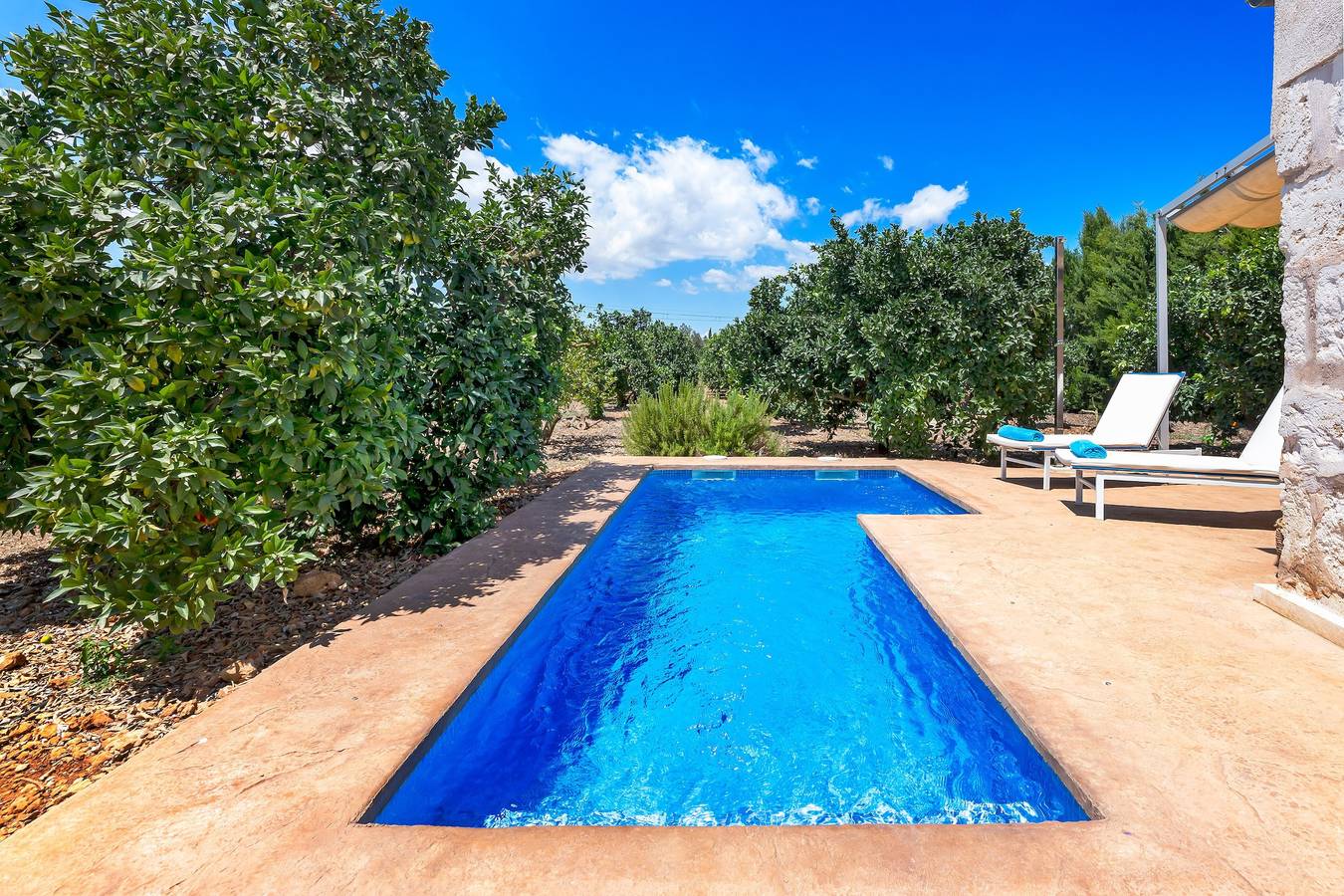 Maison de vacances "Biniaco" avec piscine privée, 2 terrasses privées et Wi-Fi in Muro, Majorque du Nord