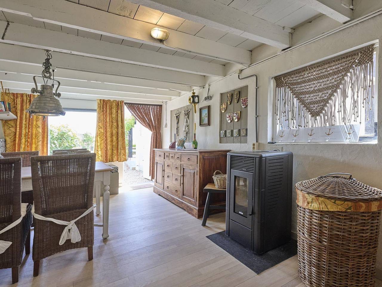 Maison reposante et attrayante avec jardin in Flandre zélandaise