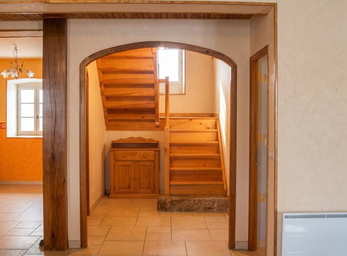 Maison charmante à Cubelles avec vue sur la montagne in Cubelles, Haute-Loire