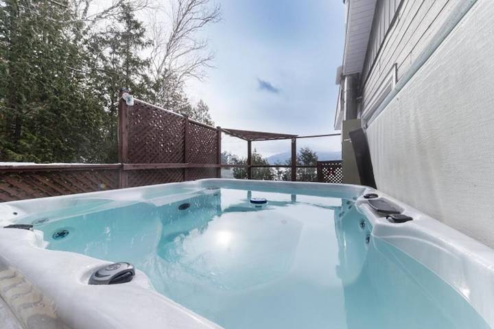 Gîte pour 7 personnes, avec terrasse et vue dans Baie-Saint-Paul - 2