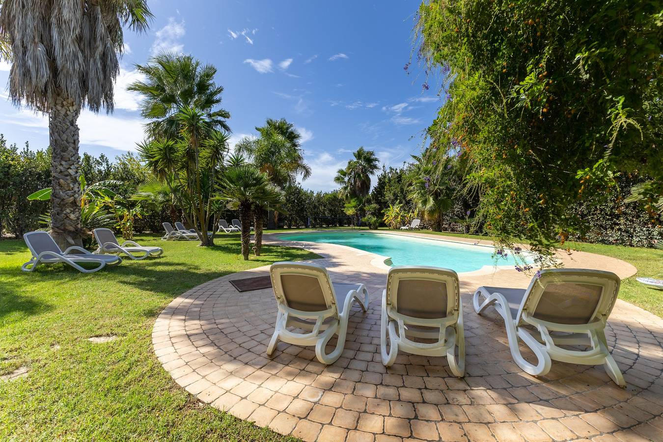 Villa 'Antica Aia Con Piscina' with Private Pool, Wi-Fi and Air Conditioning in Scicli, Ragusa provins