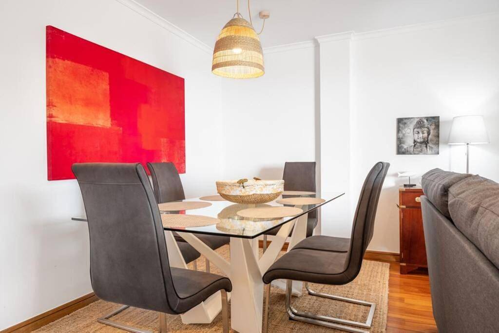 Ganze Wohnung, Three-Bedroom Apartment in Furadouro, Ovar