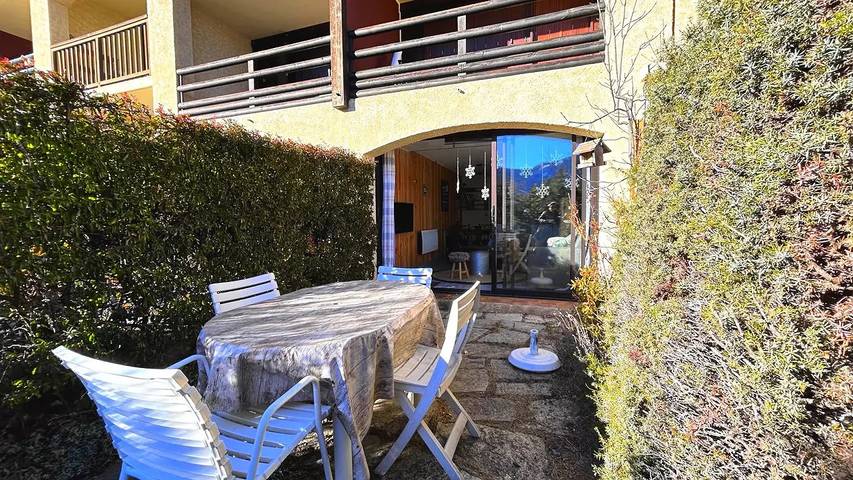 Ganzes Studio, Schönes Studio 4 Personen mit Bergecke und privatem Garten. in Vallouise, Nationalpark Écrins