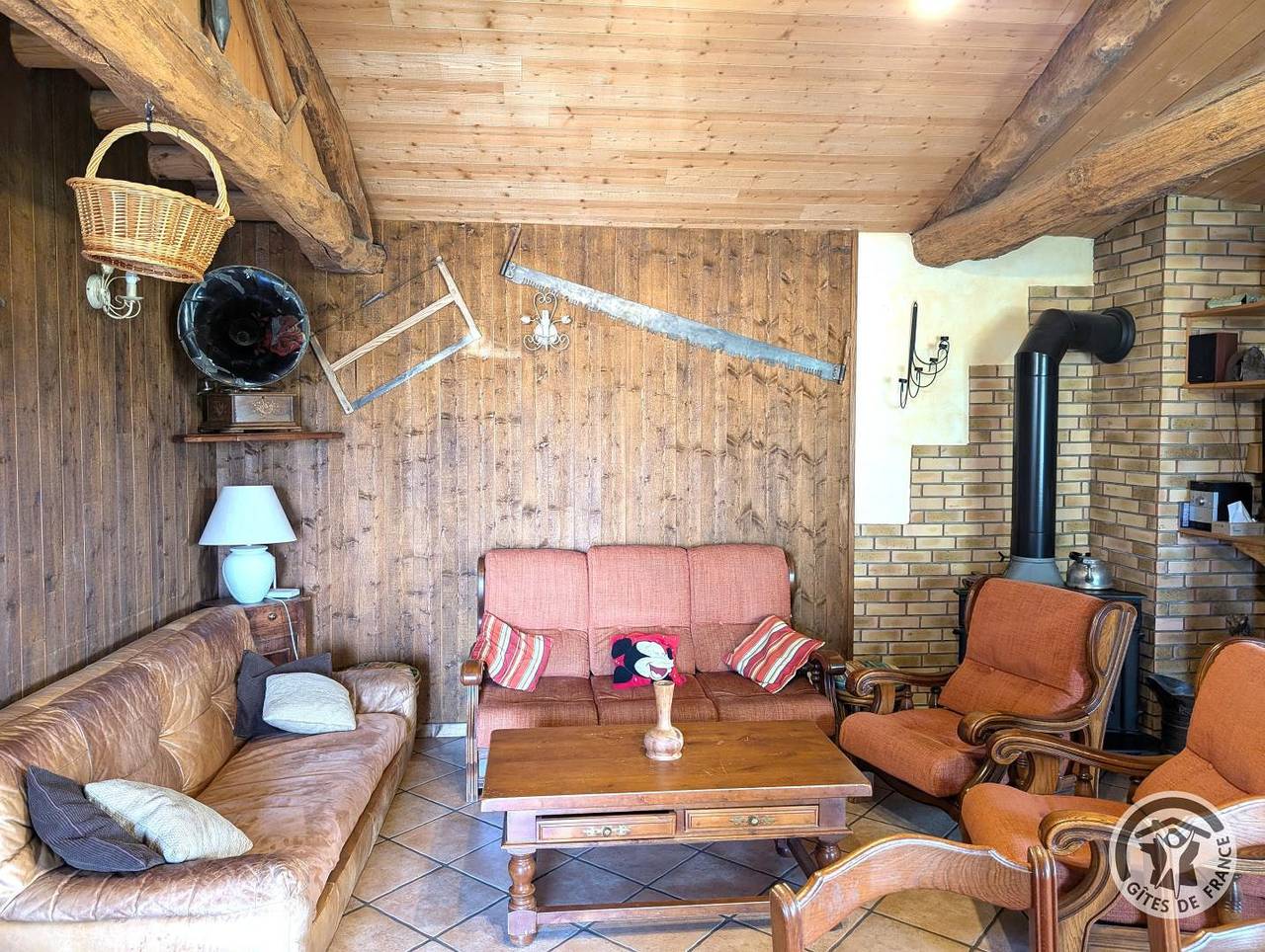 Gîte de la Grange du Mas Est in Saint-Clément-les-Places, Rhône