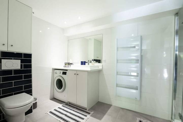 Entire apartment, Apartment with hotel services in Saint-Jean-de-Luz, Bayonne region