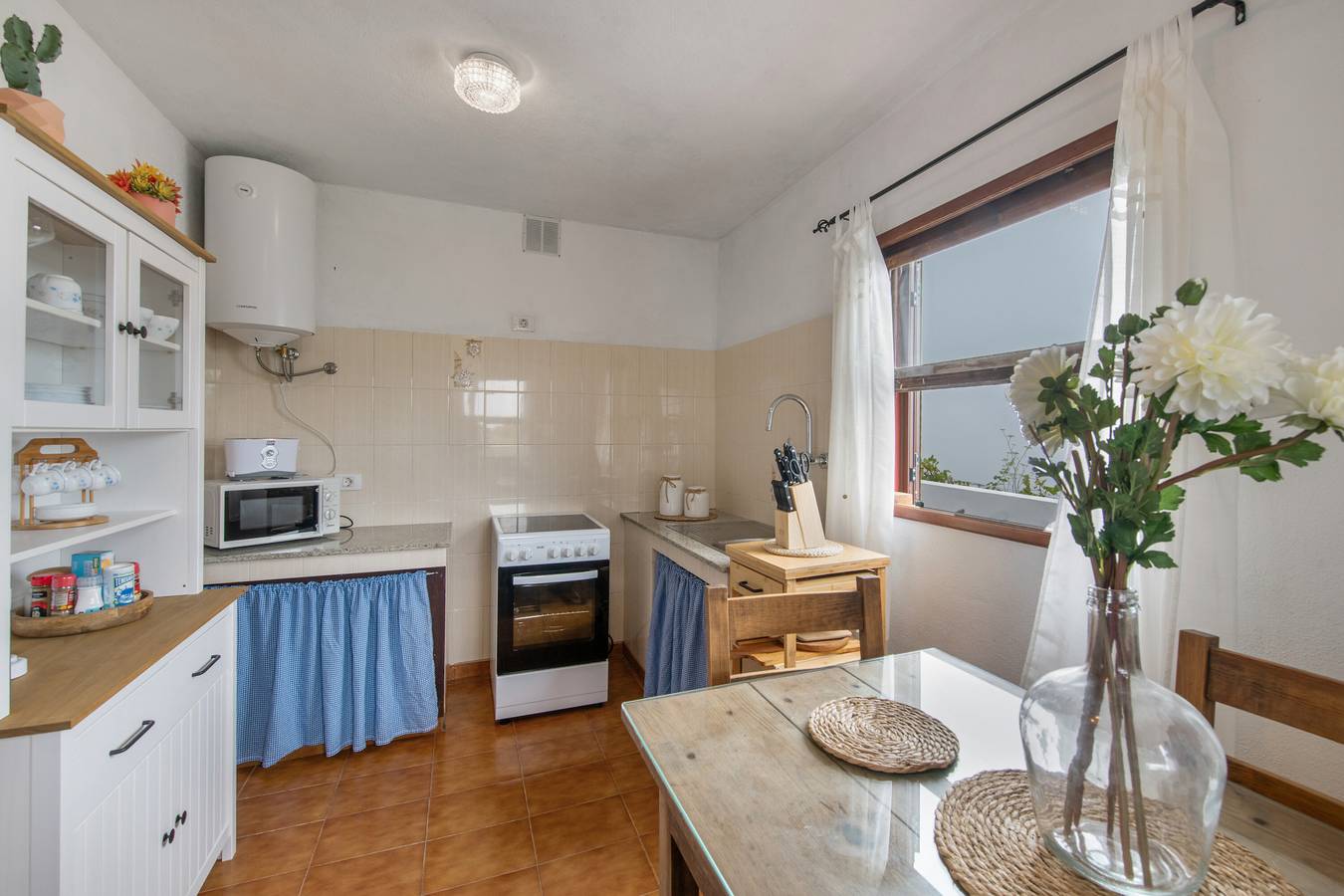 Apartamento inteiro, Apartamento 'Balcon Garafia' com Vista Mar, Varanda e Wi-Fi in Don Pedro, Garafía