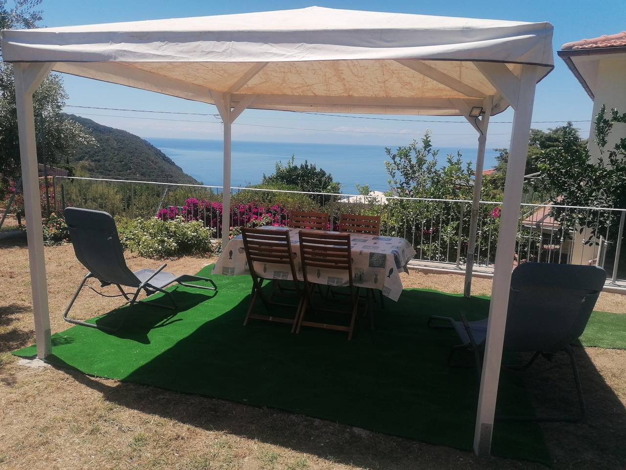 Ferienwohnung 'Il Rosmarino' mit Meerblick, Wi-Fi und Klimaanlage in Patresi, Elba