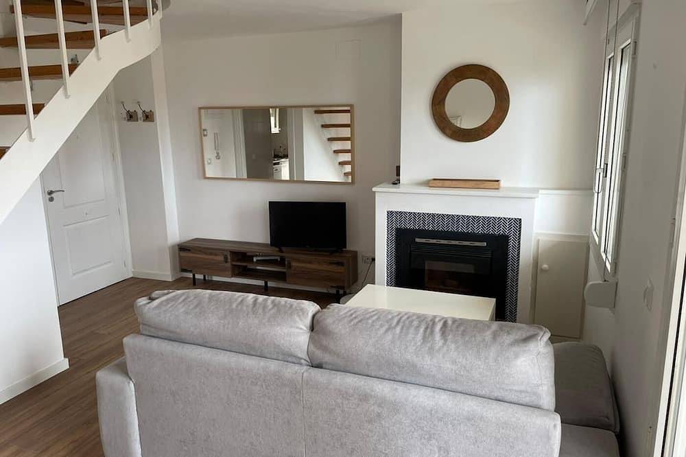 Entire apartment, ¡Duplex con terraza en Mogro! in Mogro, Miengo