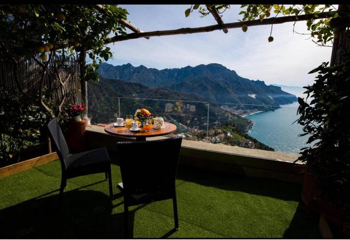 Chambre d’hôte pour 2 personnes, avec jardin et terrasse, animaux acceptés à Ravello - 2