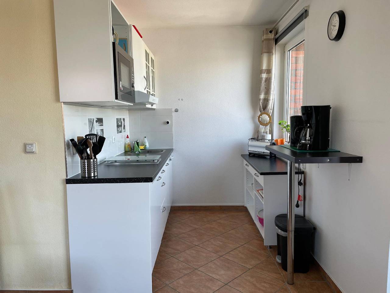 Appartement de vacances entier, Holiday studio with a balcony and a view over the water as far as Usedom in Ueckermünde, Lagune de Szczecin