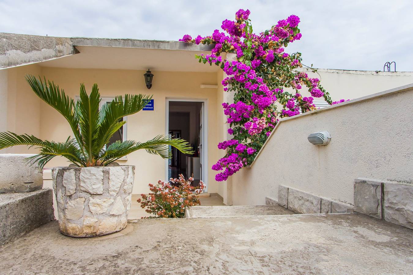 Ganze Wohnung, 2-Zimmer-Ferienwohnung am Strand Luka Dubrava, Peljesac A-24568-a in Dubrovnik-Neretva