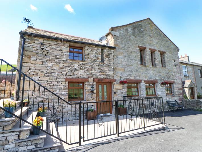Cottage for 8 people, with Garden in Yorkshire Dales National Park