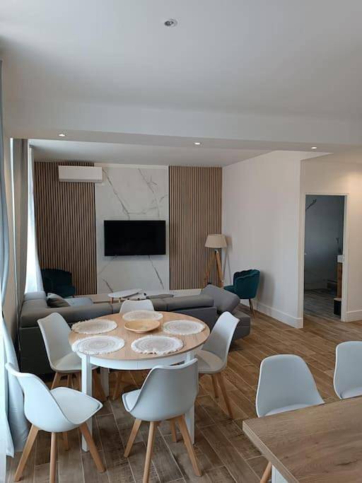 Gîte pour 5 personnes dans Gare De Saint Raphael Valescure - 2