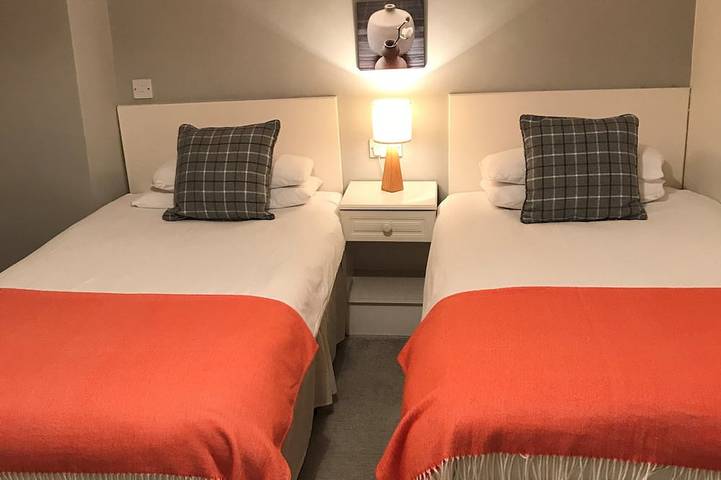 Ferienhaus für 6 Personen, mit Terrasse und Garten in Killarney - 4