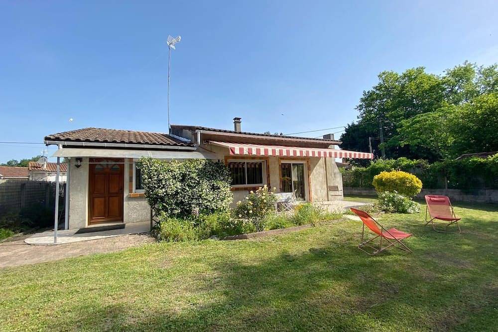 Gîte de Bernones - Listrac-Medoc in Listrac-Médoc, Parc naturel régional du Médoc