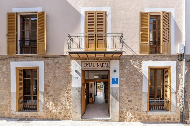 Chambre d’hôte pour 3 personnes, avec terrasse ainsi que vue et jardin à Sóller