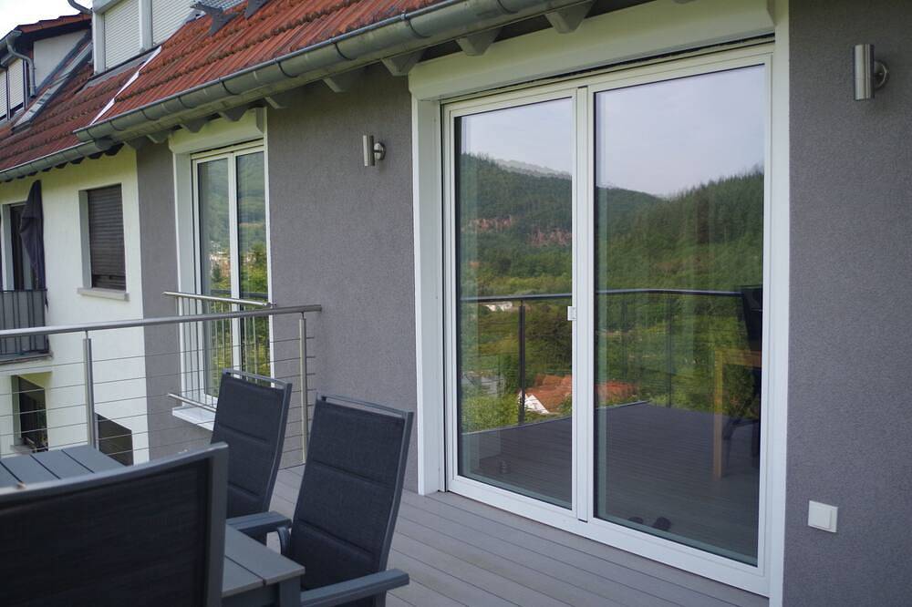Ganze Wohnung, Neue Ferienwohnung in Neckargemümd bei Heidelberg in Neckargemünd, Kurpfalz