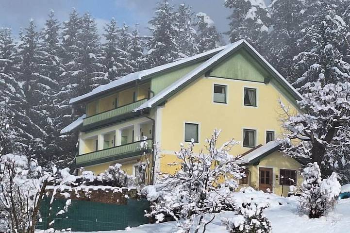 B&B für 4 Personen, mit Sauna und Garten in Millstatt