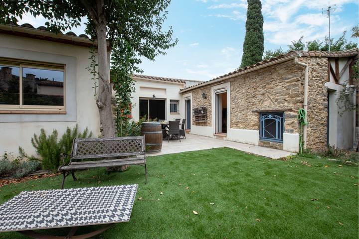 Holiday home for 7 people, with terrace and garden, child-friendly - 1