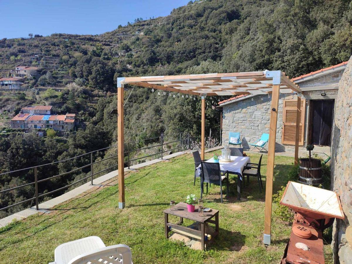 Casa a picco sul mare 5 terre in Campiglia, La Spezia