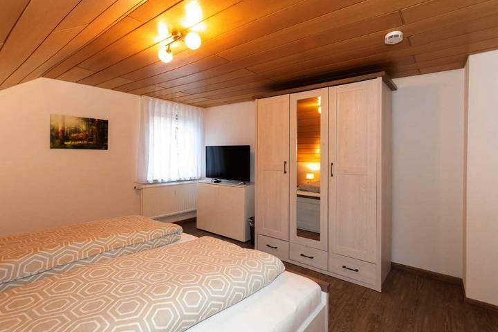 Ferienwohnung für 4 Personen, mit Ausblick in Dorfprozelten