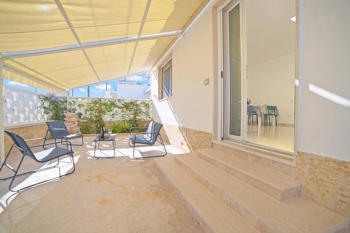 Villa Na' Lu' 1 with sea view in Torre Rinalda, Lecce