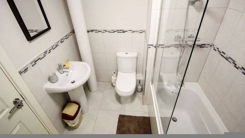 Apartment for 4 people in Bradford