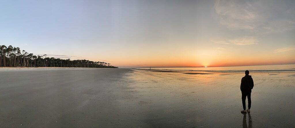 Vacation home for 7 people, with pool and yard by Myrtle Beach