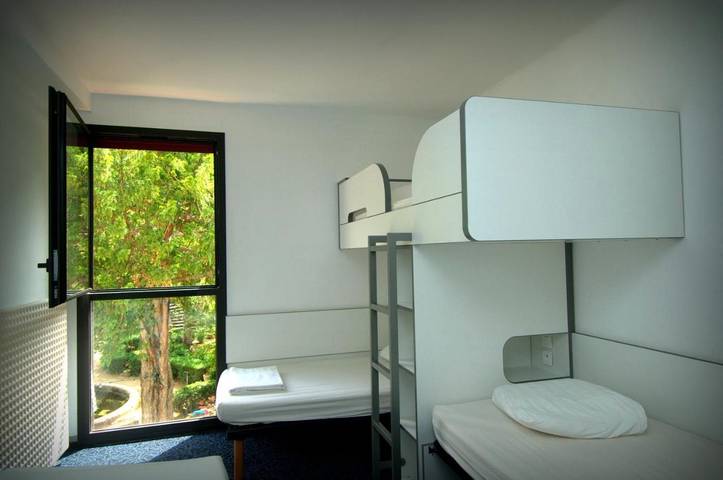 Location de vacances pour 3 personnes, avec piscine et jardin à Sommières - 2