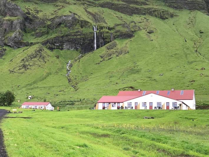 Ferienwohnung für 8 Personen, mit Terrasse und Whirlpool in Island