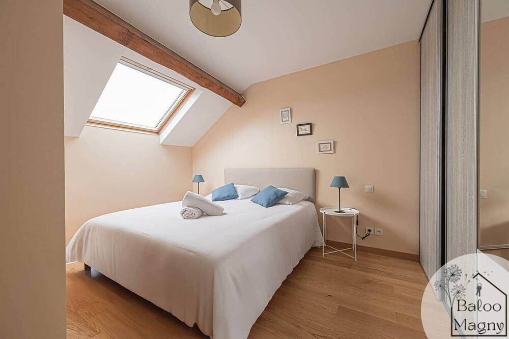 Entire apartment, Fantasia's Dream - Enchantment at Disneyland in Magny-le-Hongre, Seine-et-Marne