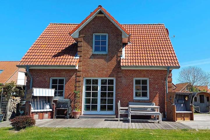 Ferienhaus für 6 Personen, mit Terrasse und Garten sowie Sauna in Brasilien (Ostsee)