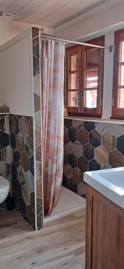 Gîte pour 3 personnes, avec vue et jardin à Montpeyroux (Puy-de-Dôme) - 4