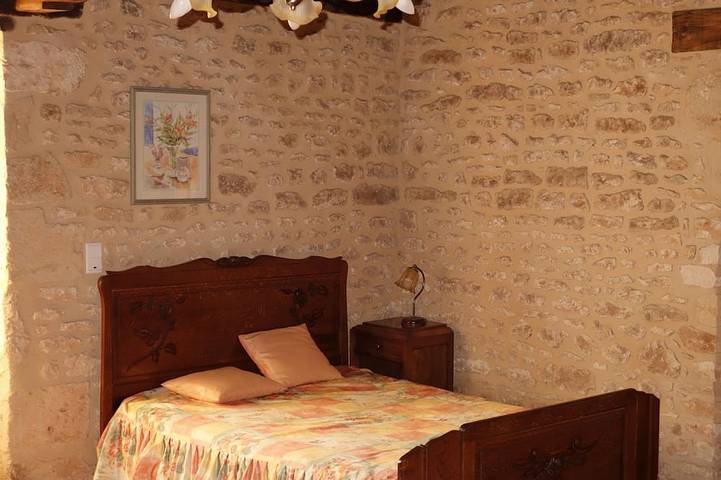 Location de vacances pour 6 personnes, avec terrasse et jardin à Sainte-Alvère - 3